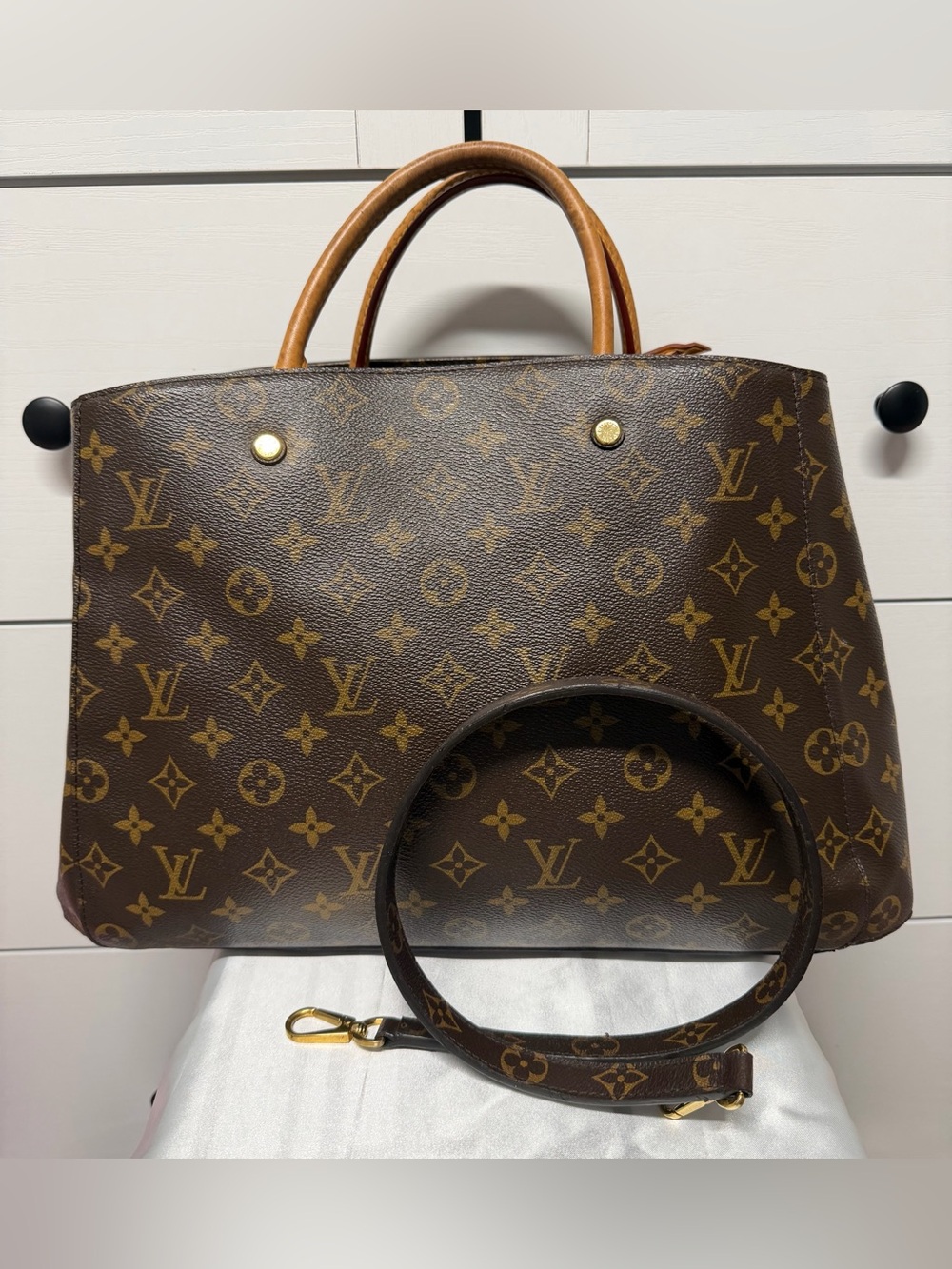 Louis Vuitton Monogram Canvas Montaigne GM shoulder bag